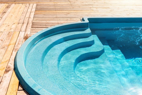 Grow your Fiberglass Pool Repair business